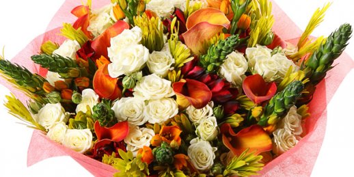 Order of cheap flowers online with delivery to the address in Riga and other Latvian cities