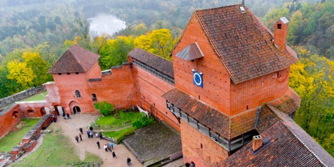 Ziedu piegāde Sigulda (Latvija). Nopirkt ziedus Siguldā