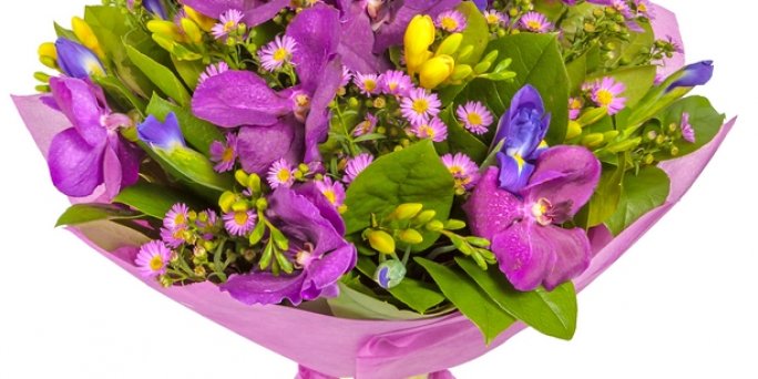 Pasūtīt ziedus internetā ar piegādi Rīgā (Latvija) no 17 līdz 35 eiro!