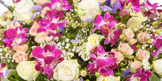 Флористическое украшенье: Как заказать цветы в Риге?