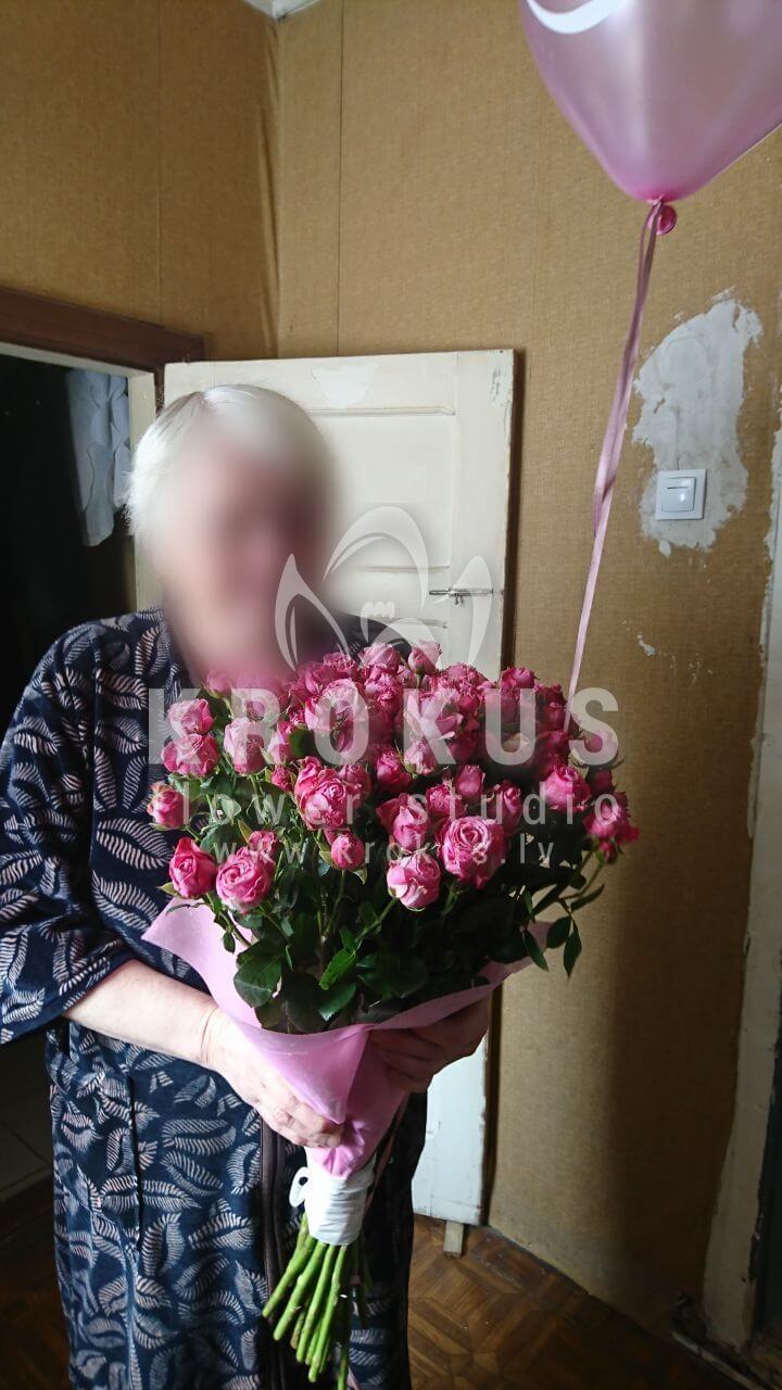 Deliver flowers to Rīga (shrub roses)