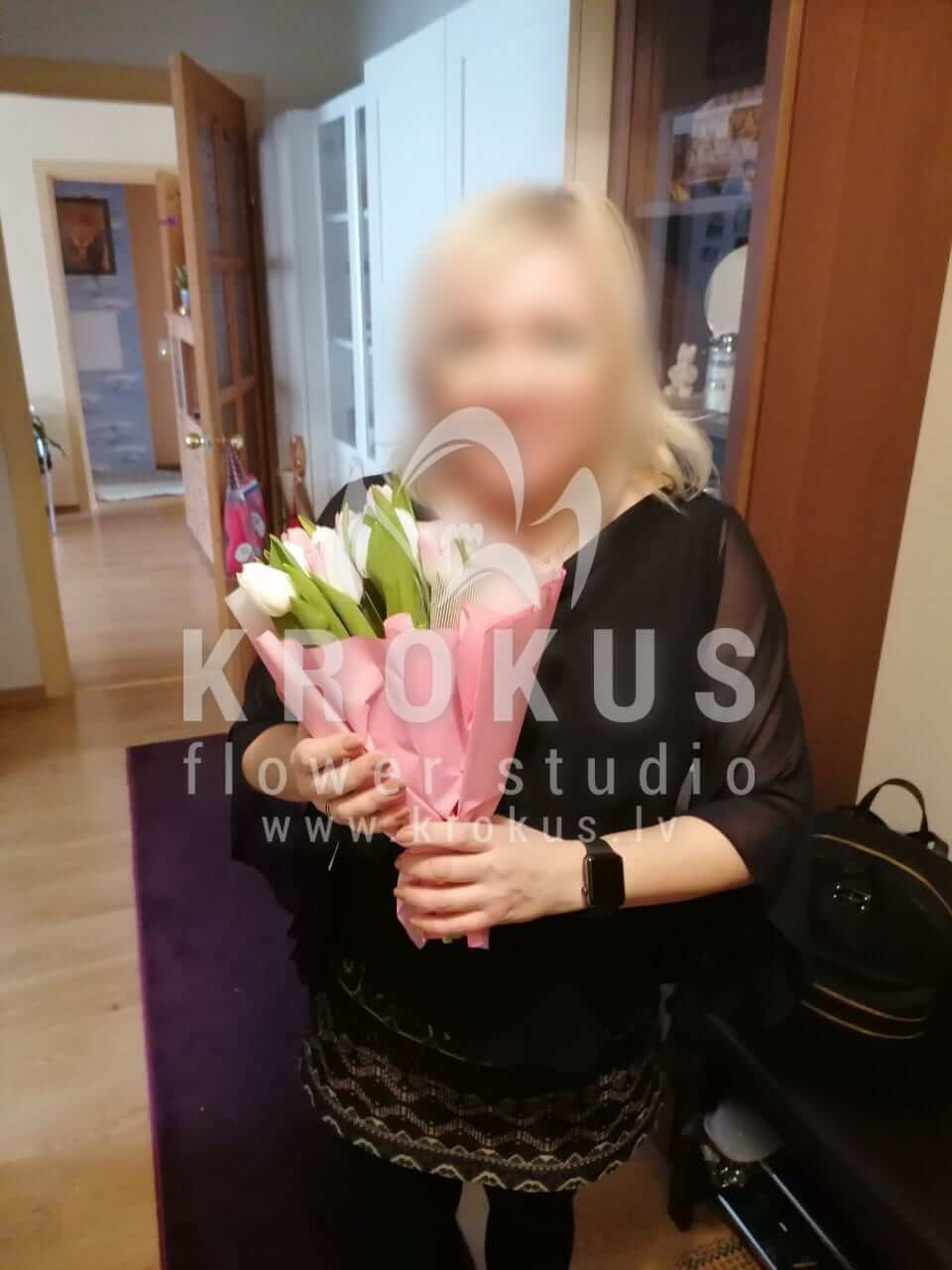 Deliver flowers to Rīga (tulips)