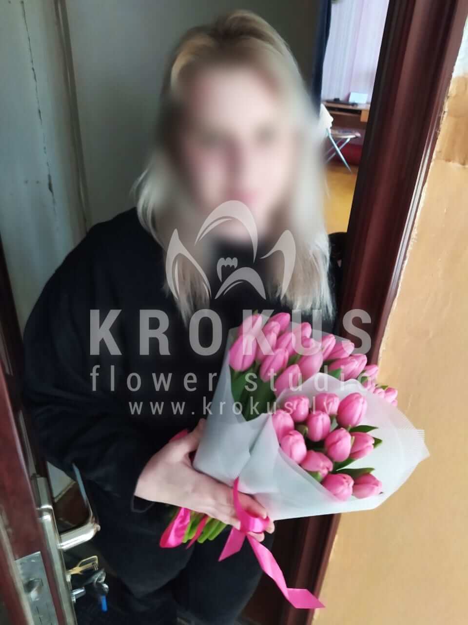 Deliver flowers to Jelgava (tulips)