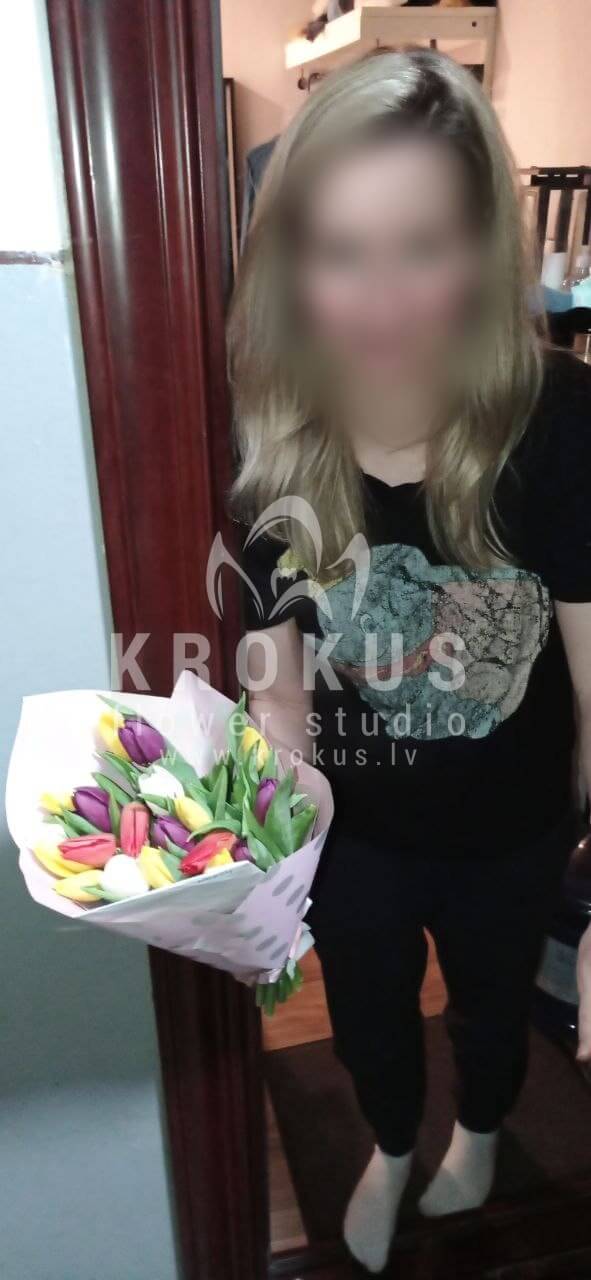 Deliver flowers to Rīga (tulips)