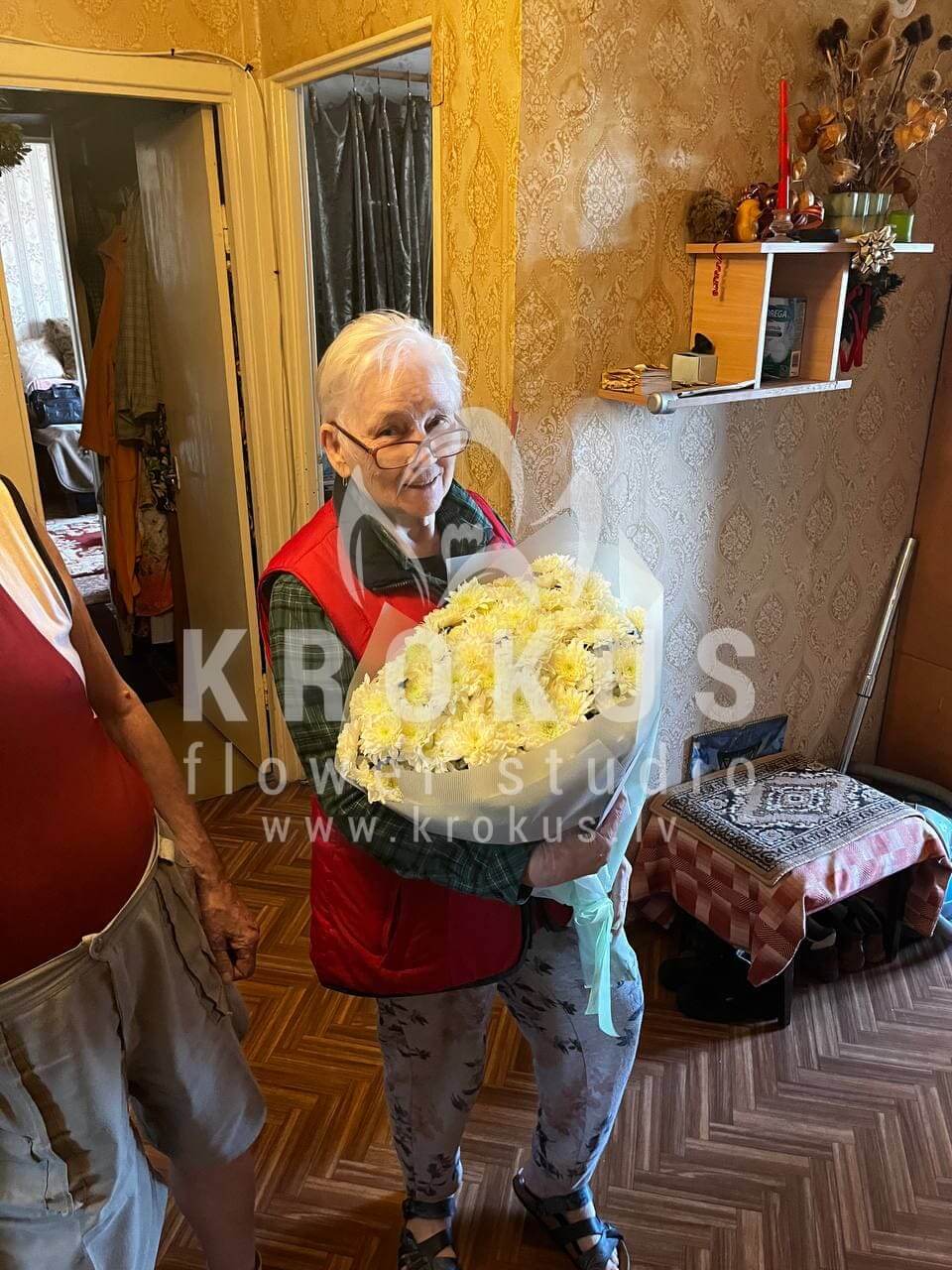 Deliver flowers to Rīga (chrysanthemums)