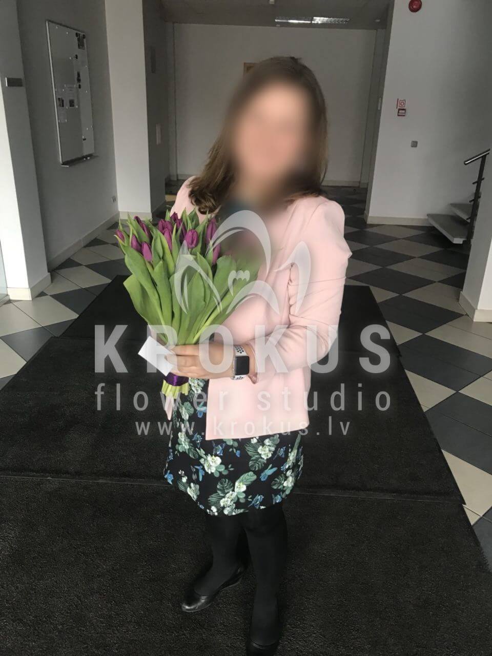 Deliver flowers to Rīga (tulips)