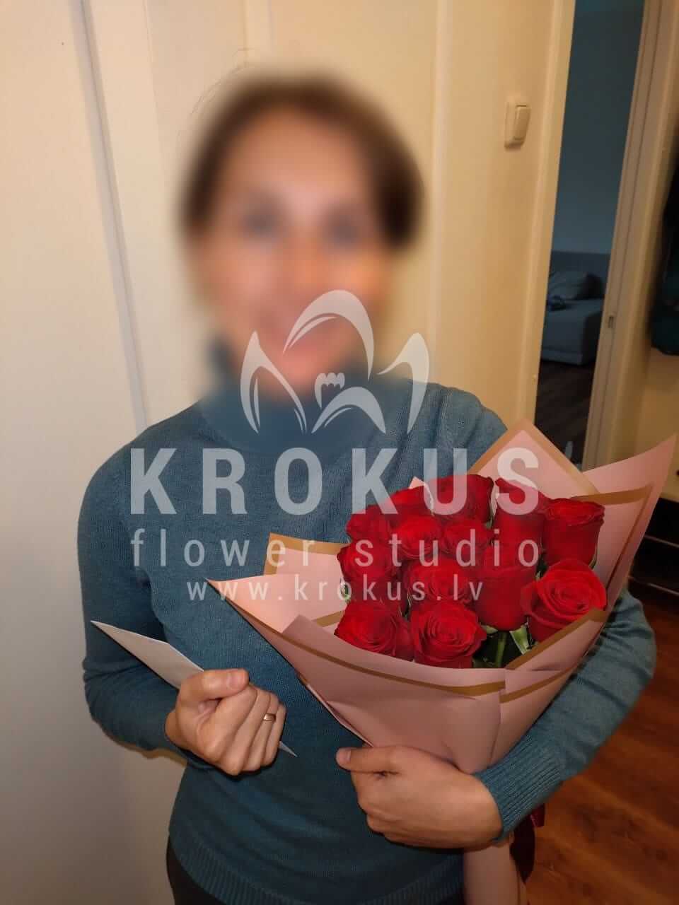 Deliver flowers to Rīga (red roses)