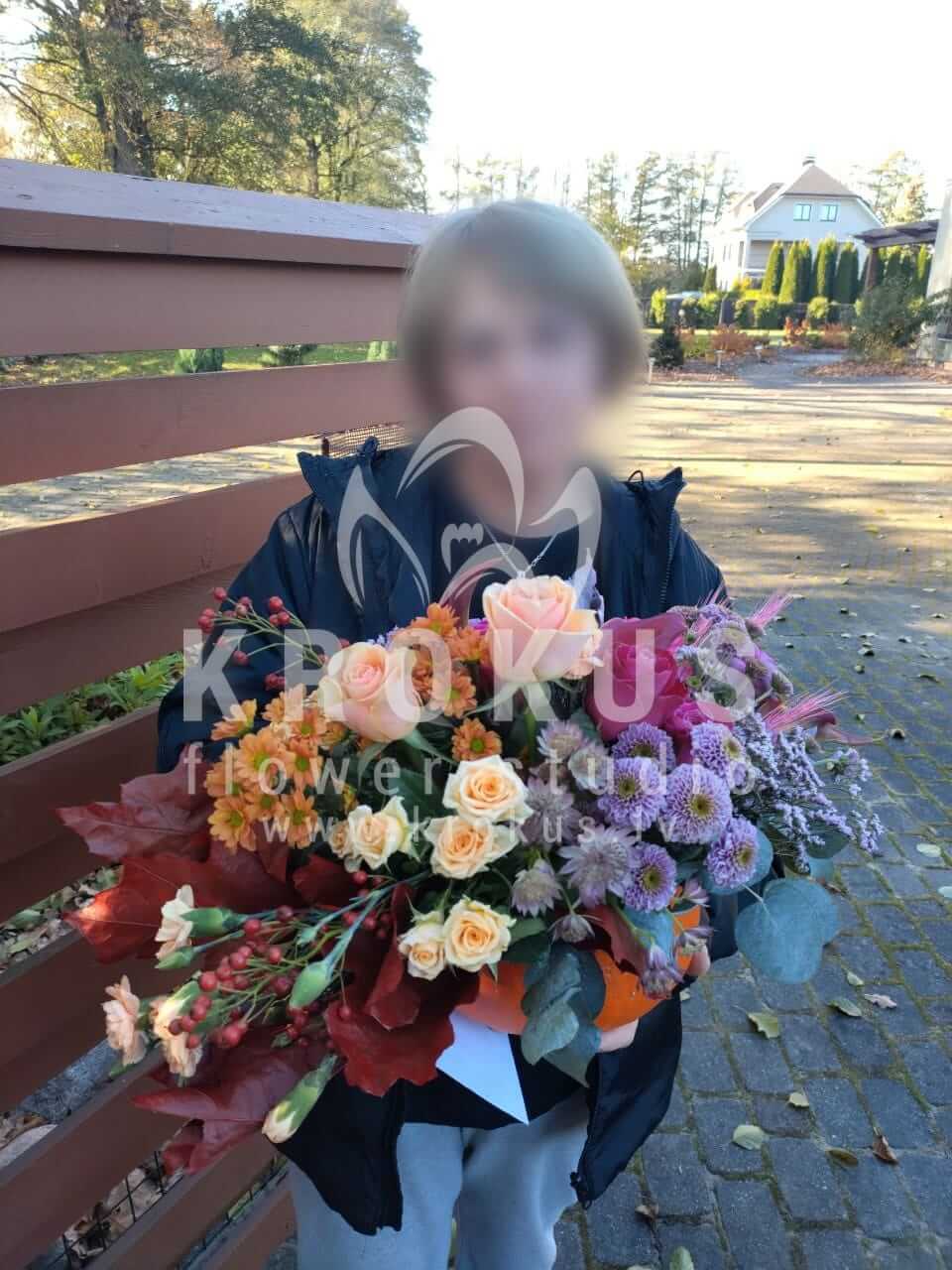 Deliver flowers to Rīga ()