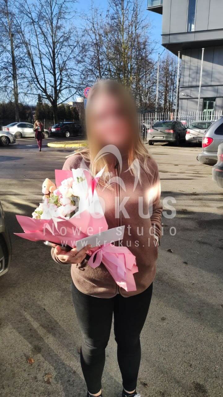 Ziedu piegāde Latvia Rīga (oxypetalumpeonveidīgās rozes)