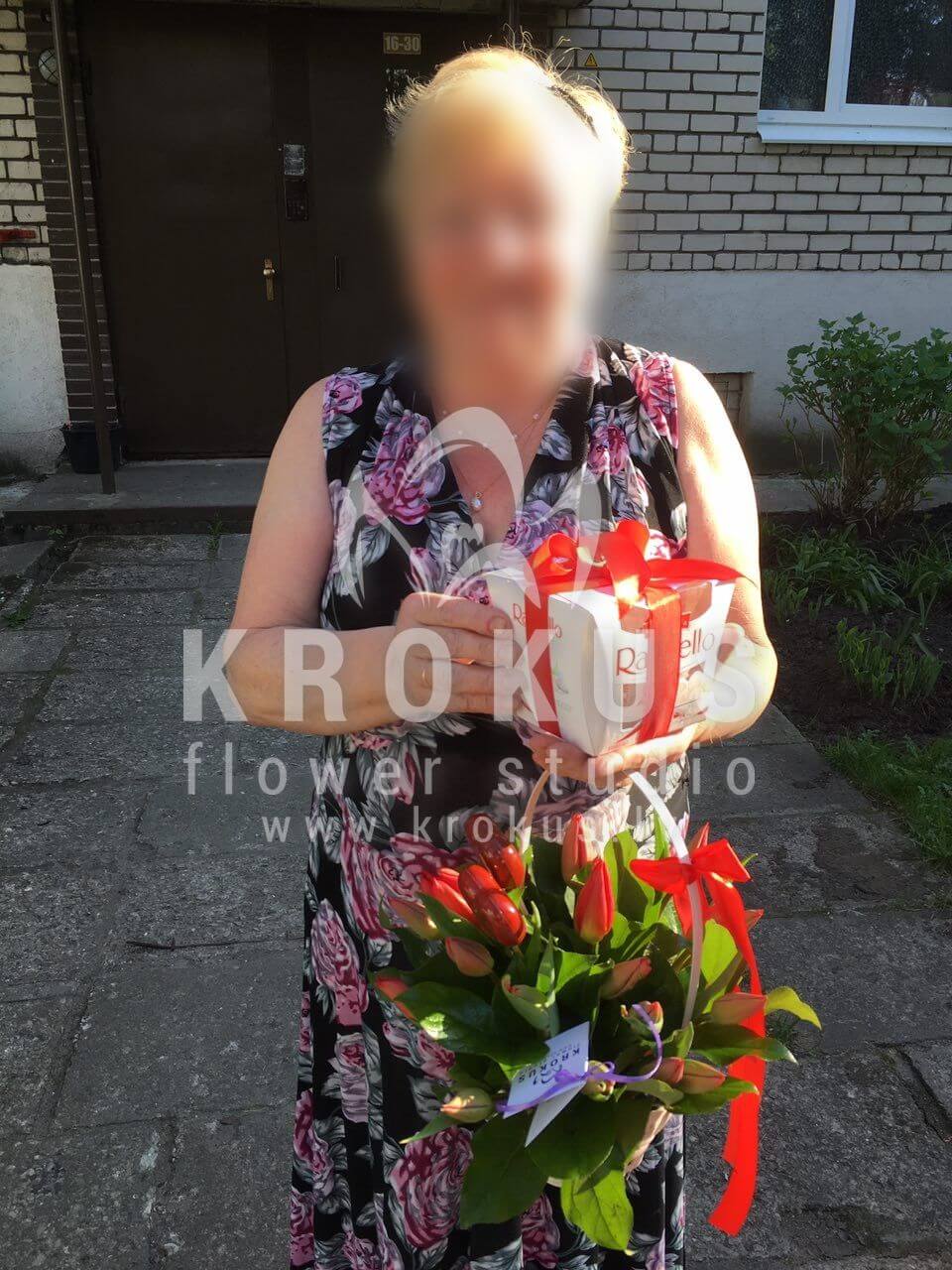 Deliver flowers to Jūrmala (tulipsdecor)