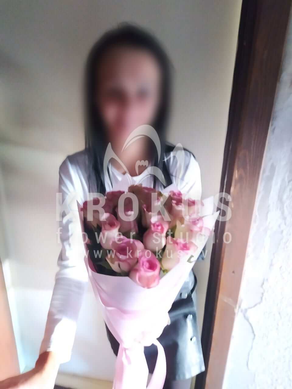 Deliver flowers to Jelgava (pink roses)
