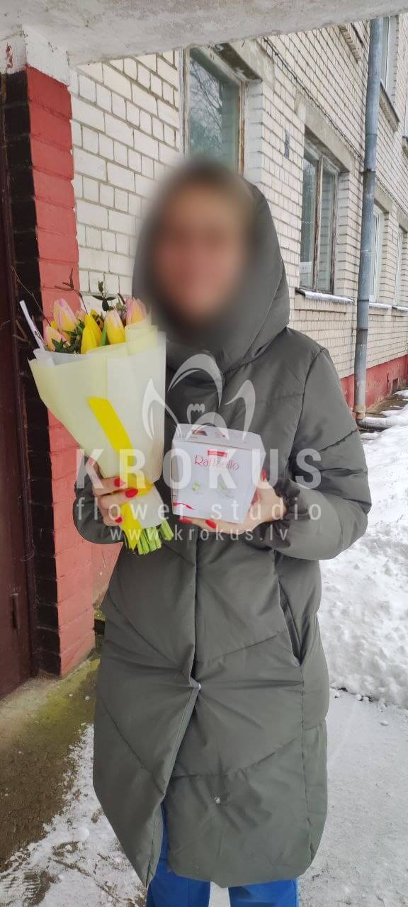 Deliver flowers to Rīga (tulipsoxypetalum)