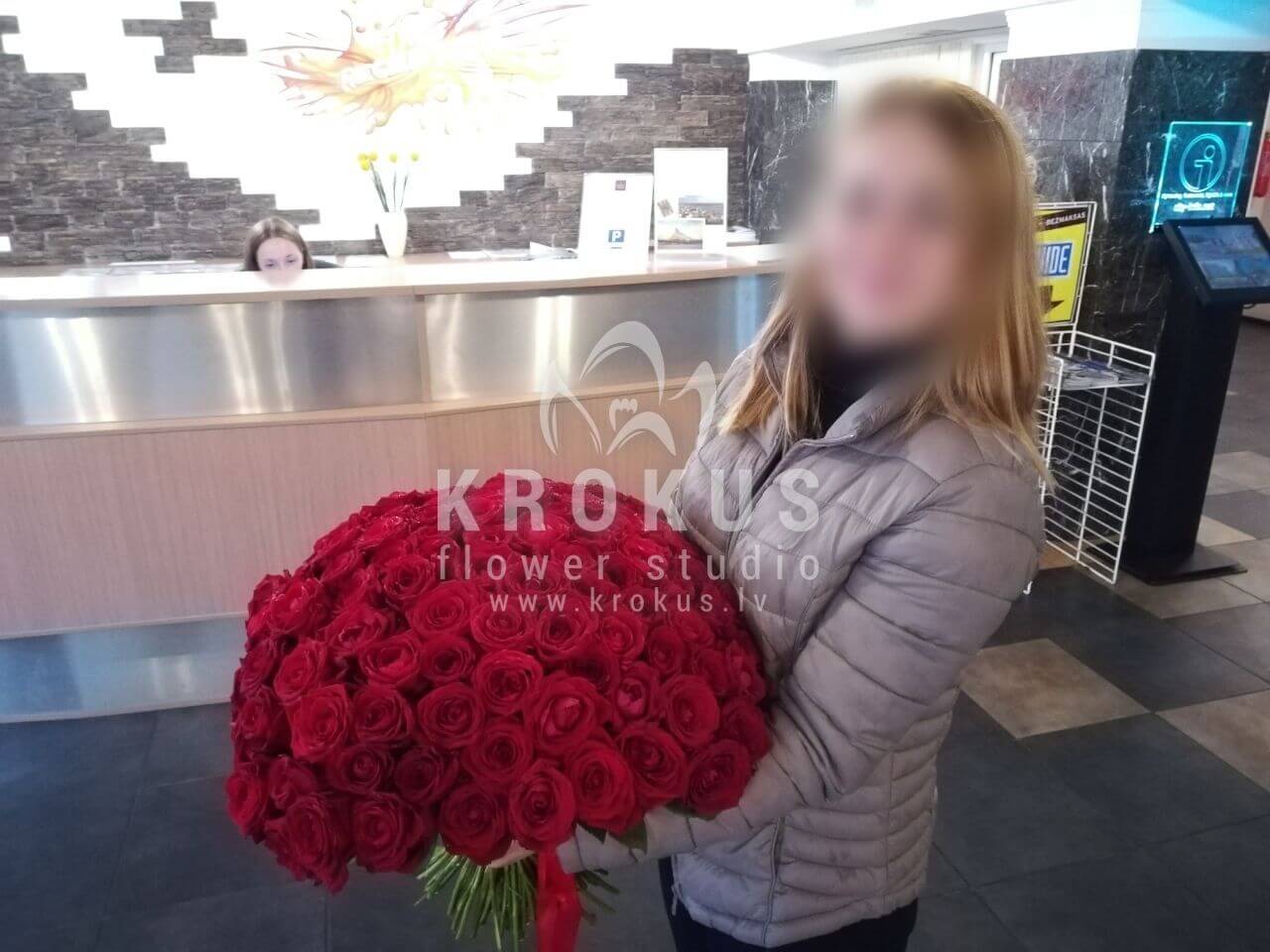 Ziedu piegāde Latvia Rīga (sarkanas rozes)