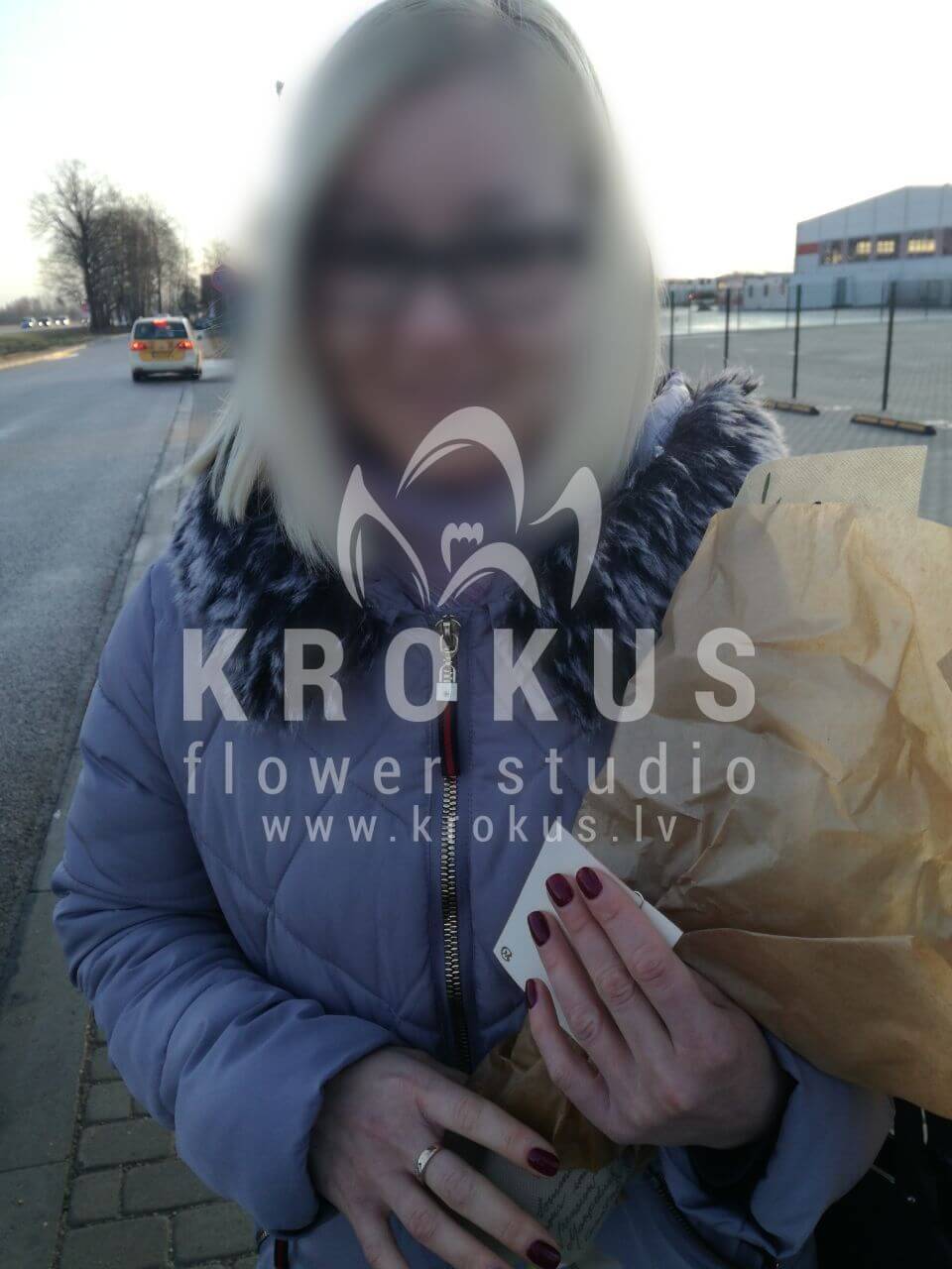 Доставка цветов в город Latvia (сиреньтюльпаныгиацинтэвкалипт)