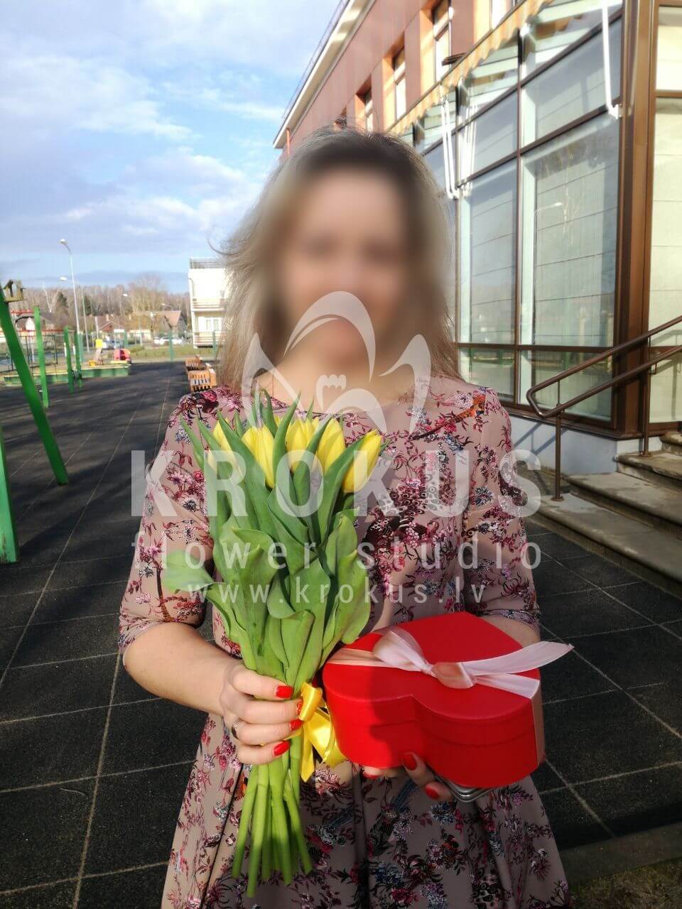 Ziedu piegāde Latvia Baloži (tulpes)