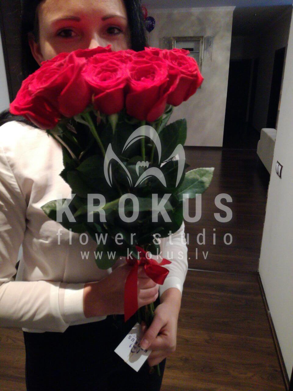 Доставка цветов в город Mārupe (красные розы)