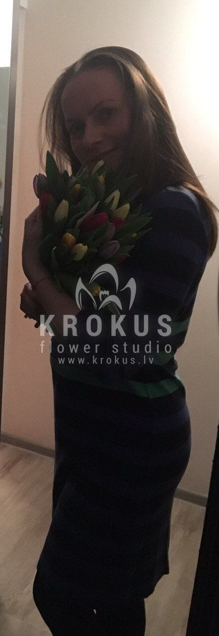 Deliver flowers to Rīga (tulips)