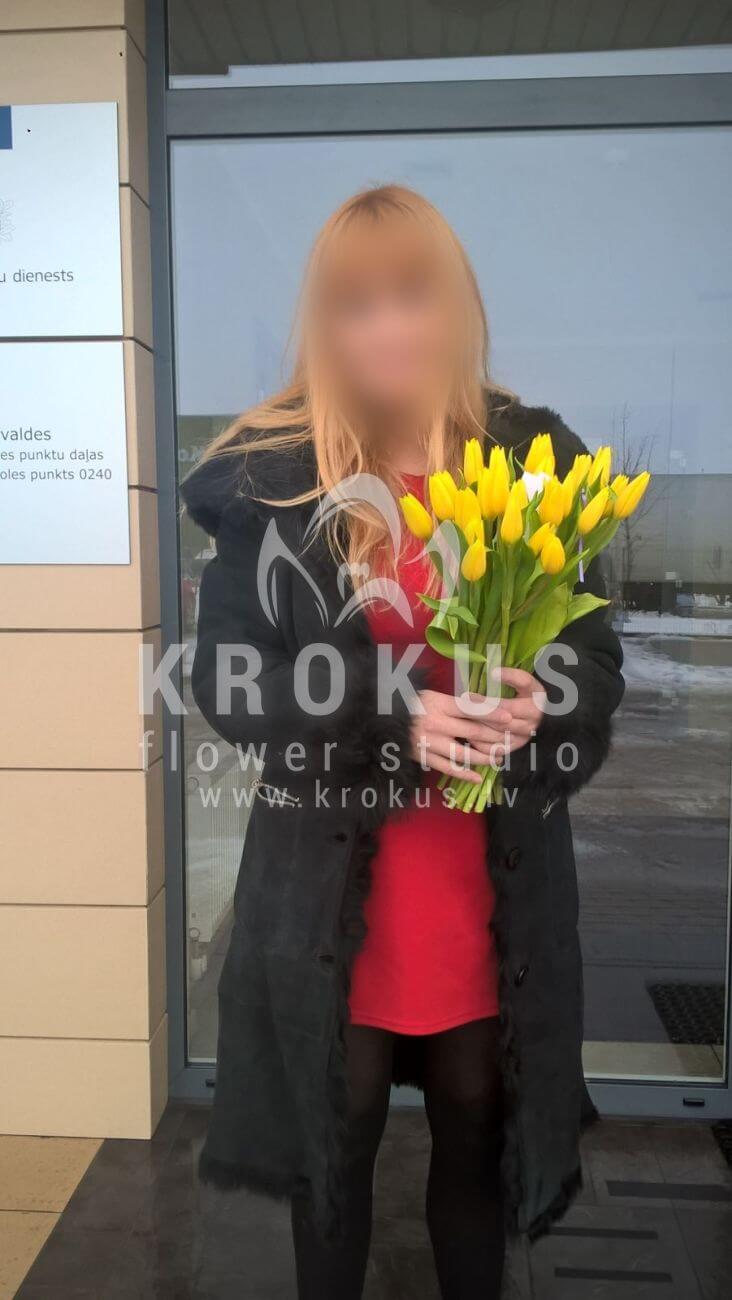 Deliver flowers to Latvia (tulips)