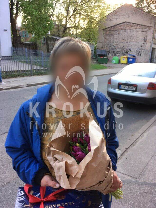 Deliver flowers to Rīga (tulips)