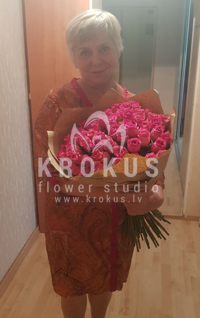 Deliver flowers to Jūrmala (pink roses)