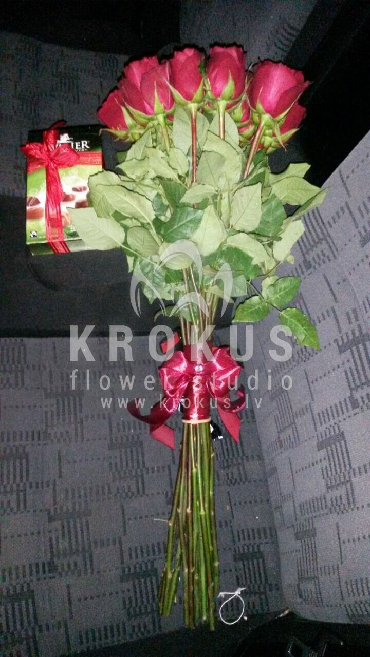Deliver flowers to Latvia (shrub roseslotusorchidsalstroemeriagum treeculantroornithogalumpeony rosesred roses)