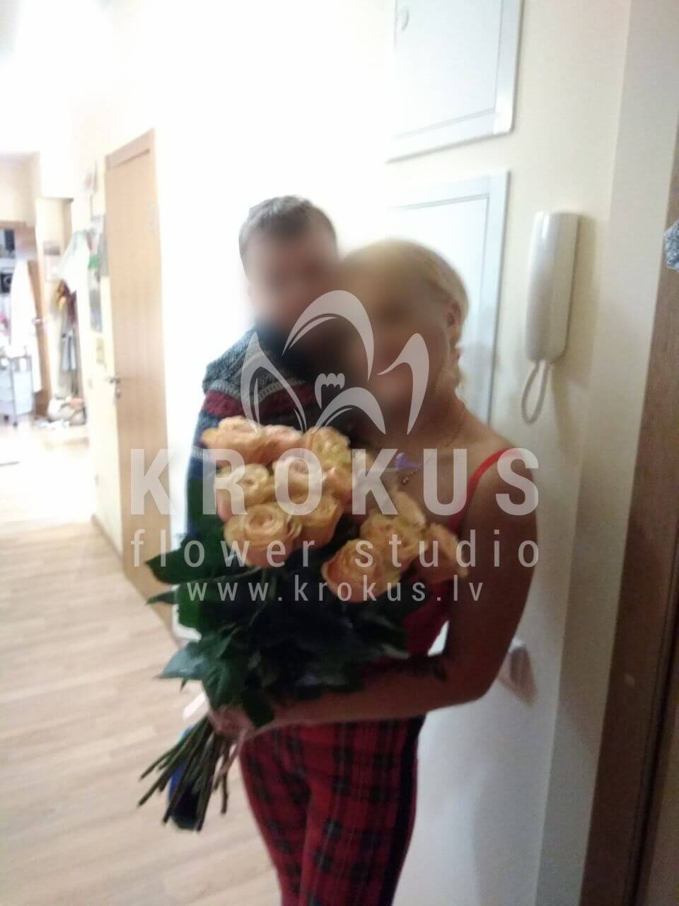 Deliver flowers to Rīga (peony roses)
