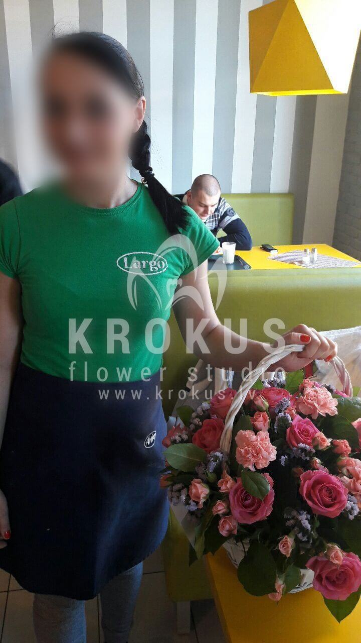 Доставка цветов в город Latvia (кустовые розырозовые розыгвоздикистатицаваксфлауэрсалал)