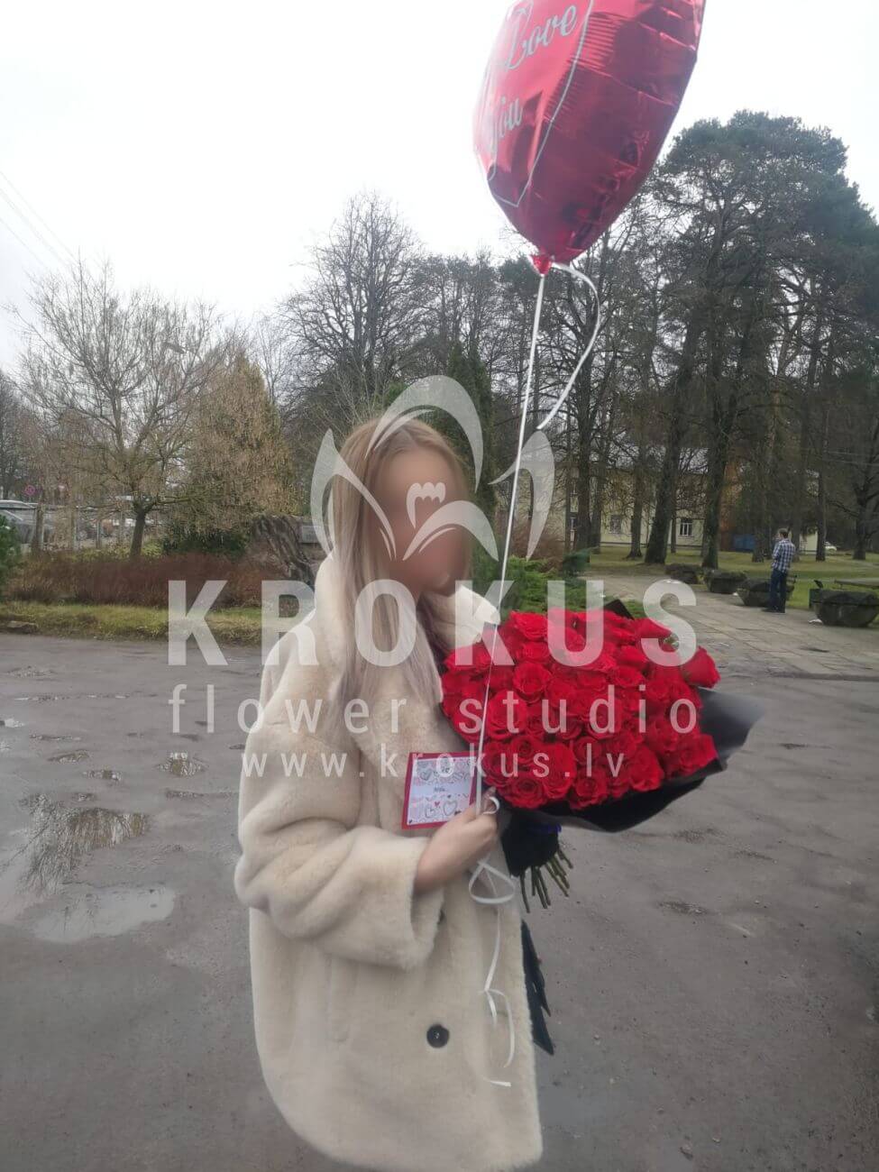 Deliver flowers to Jēkabpils (red roses)