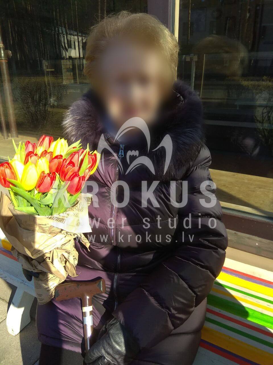 Deliver flowers to Rīga (tulips)