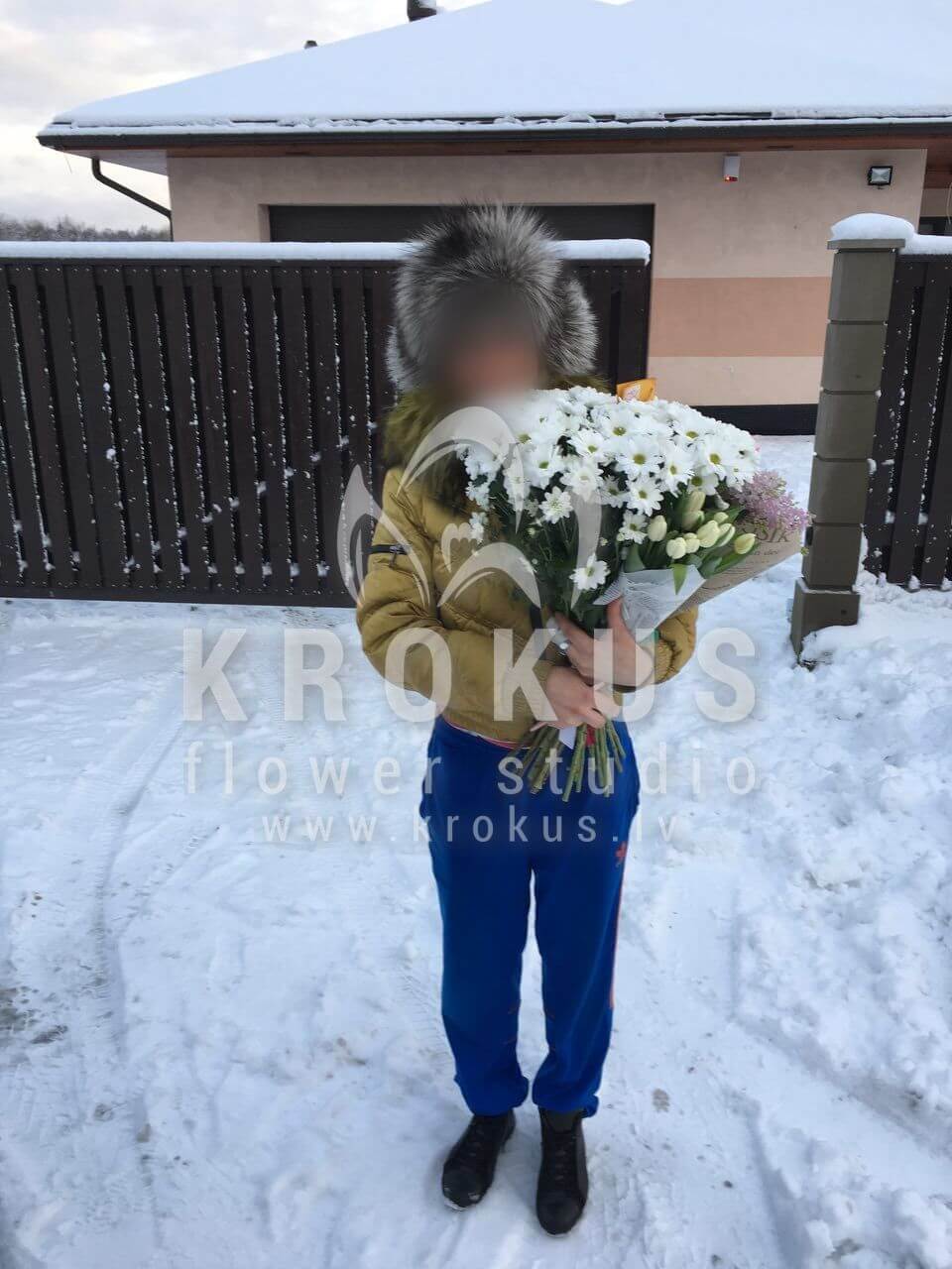 Ziedu piegāde Latvia Latvia (ceriņitulpesmargrietiņas krizantēmas )
