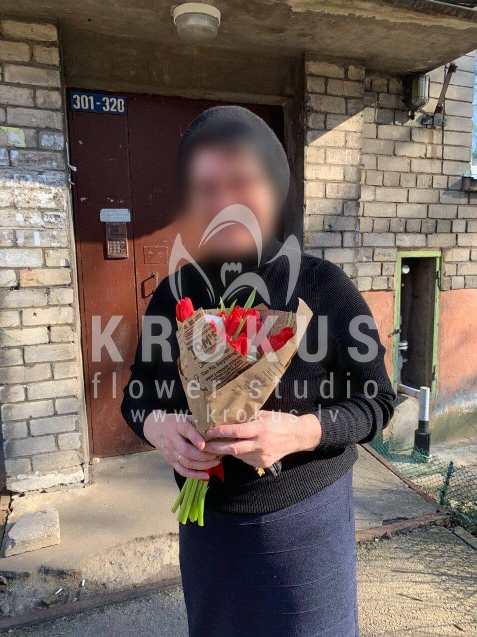 Deliver flowers to Rīga (tulips)