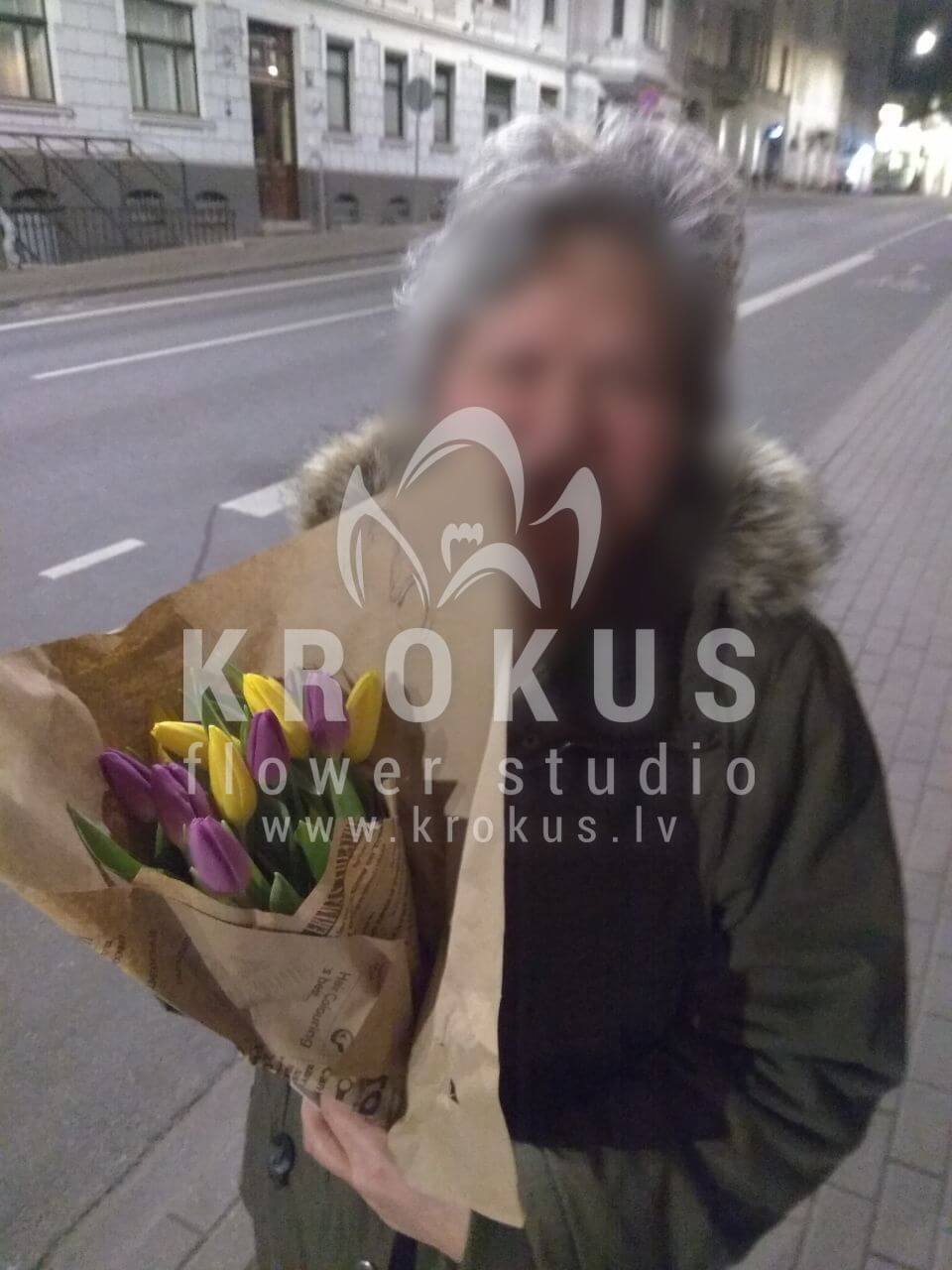 Deliver flowers to Rīga (tulips)