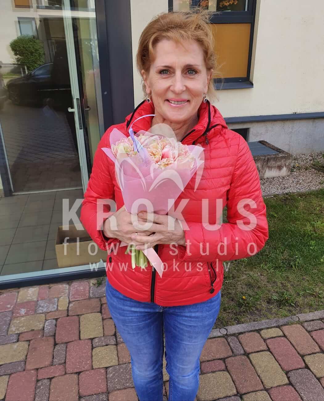 Доставка цветов в город Рига (тюльпаныпионовидные тюльпаныкоролевские тюльпаны)