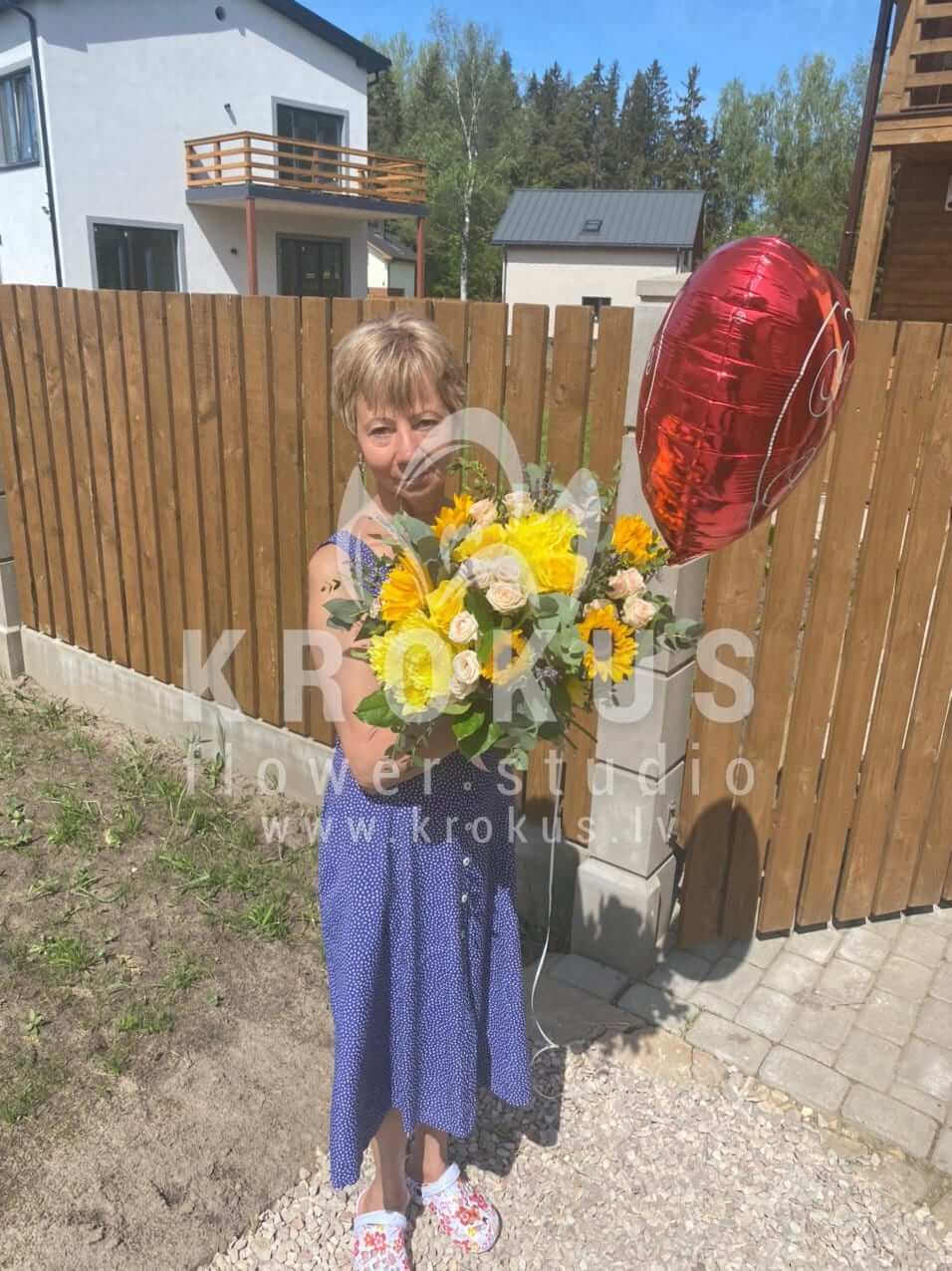 Deliver flowers to Rīga (shrub rosespistaciasunflowerschrysanthemumsgum treeyellow roseslavender)