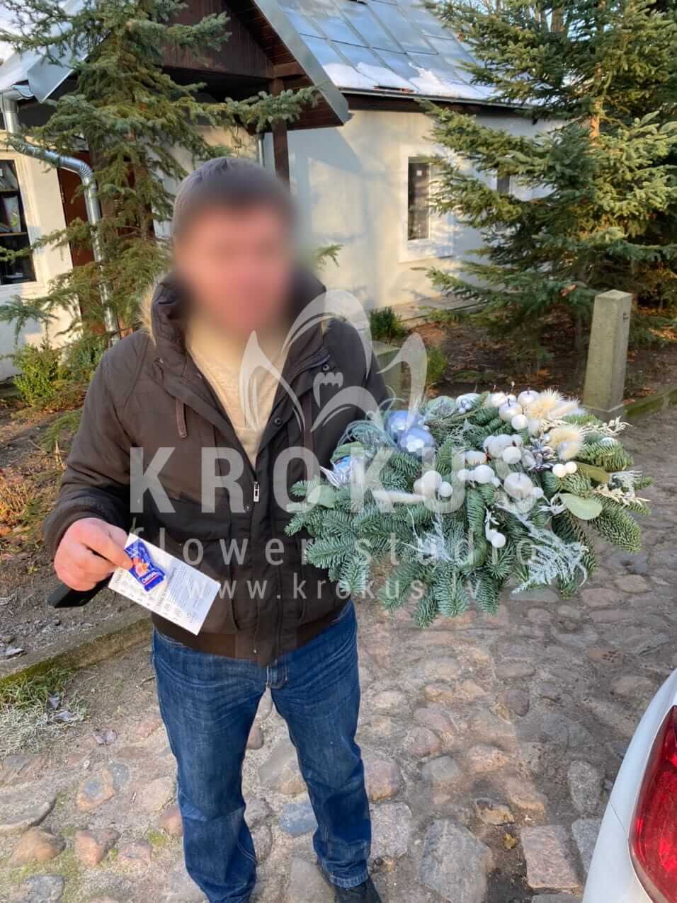 Deliver flowers to Rīga (decornoble fir)