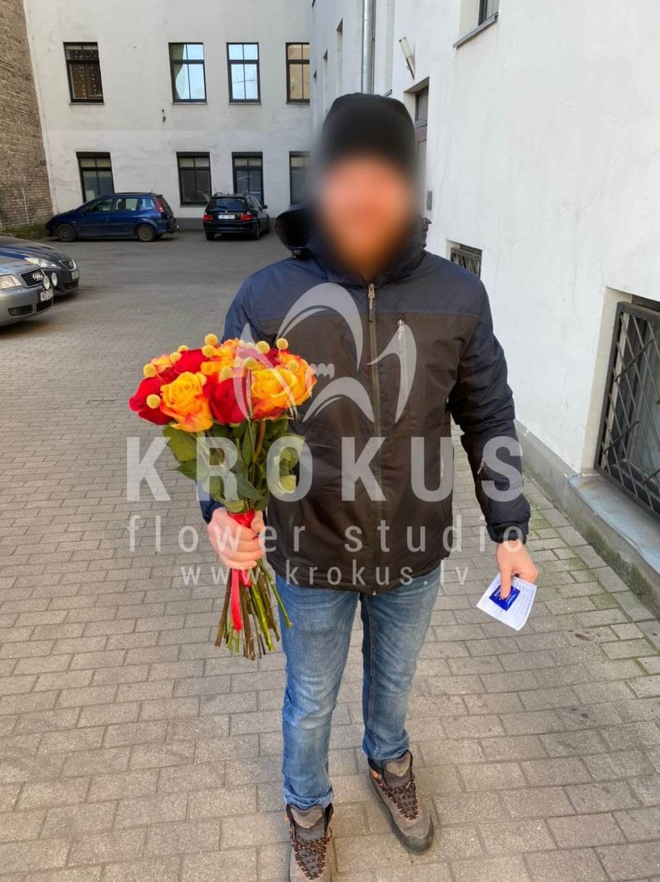 Deliver flowers to Rīga (craspediaruscusorange rosesred roses)
