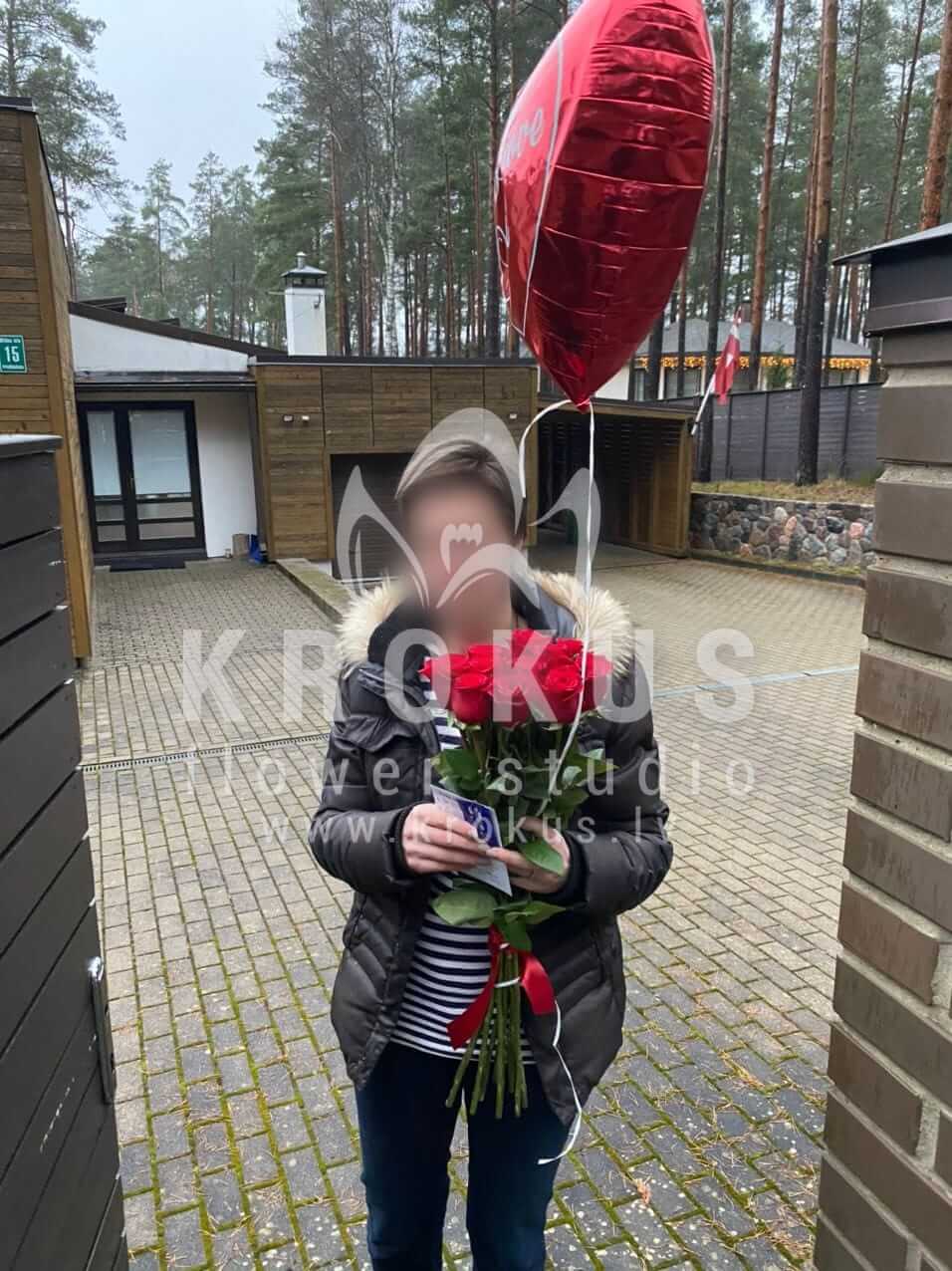 Доставка цветов в город Langstiņi (красные розы)