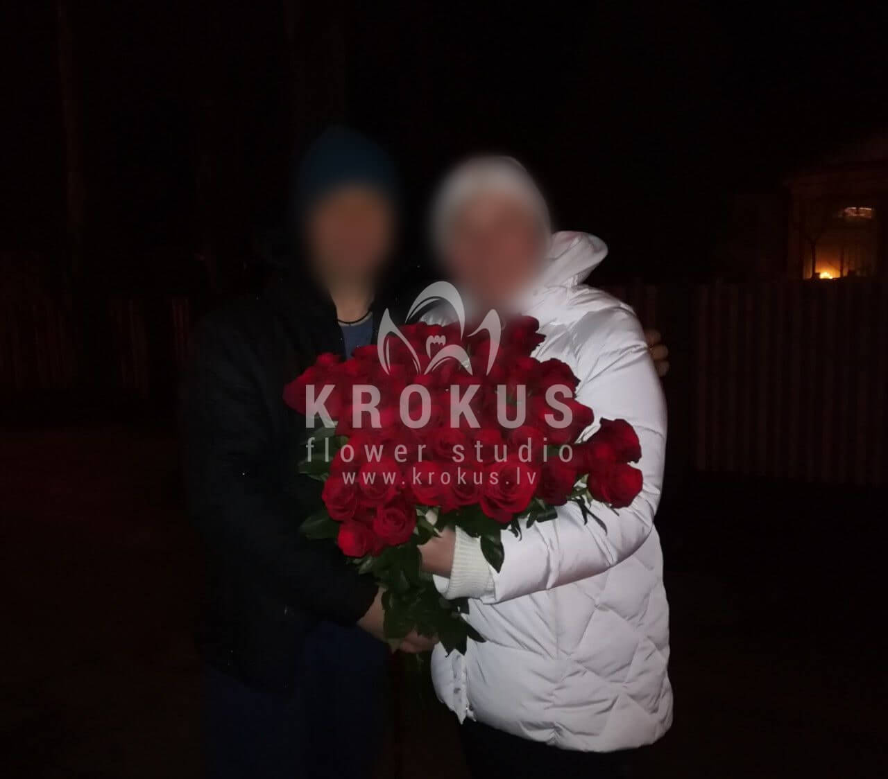 Deliver flowers to Jūrmala (red roses)