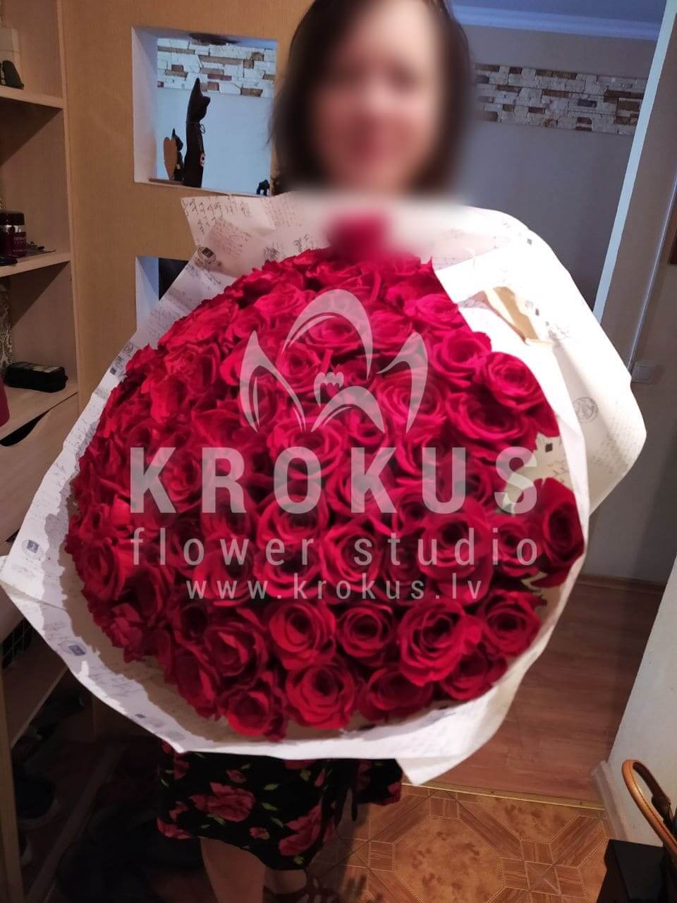 Доставка цветов в город Jelgava (красные розы)