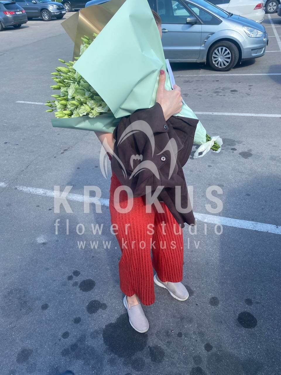 Deliver flowers to Rīga (lisianthuses (eustoma))