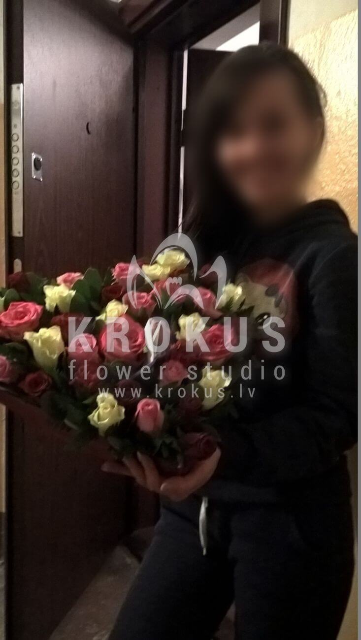 Deliver flowers to Latvia (pink rosesfernruscuswhite rosesgum treered roses)