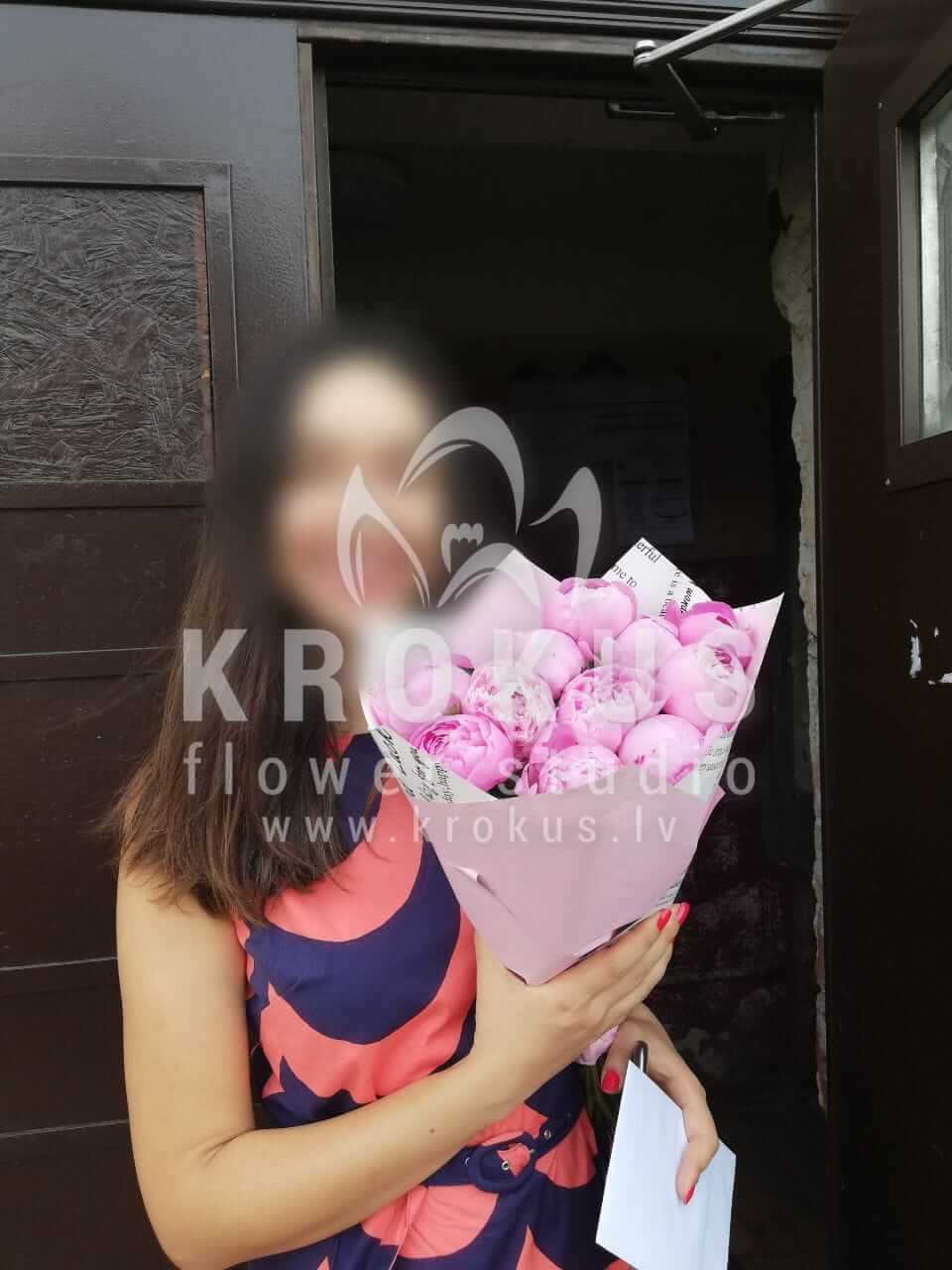 Deliver flowers to Rīga (peonies)