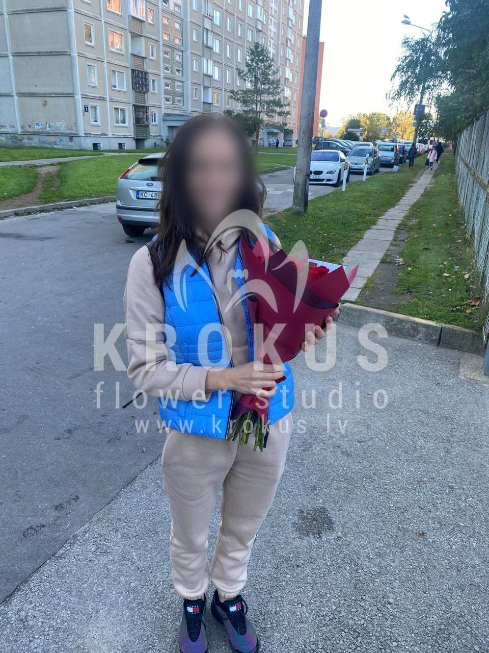 Доставка цветов в город Рига (красные розы)