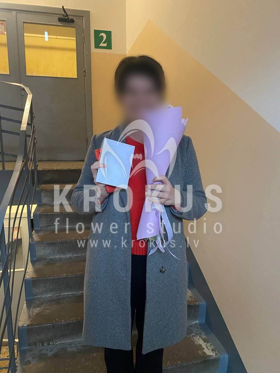 Deliver flowers to Rīga (meadow flowerslavender)
