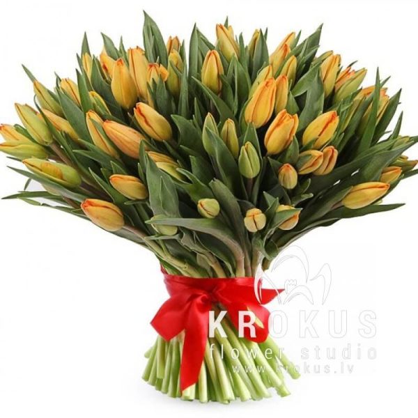 Oranžu tulpju pušķis