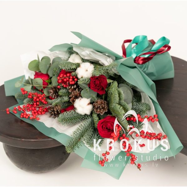 Winter bouquet ''Wild rose''
