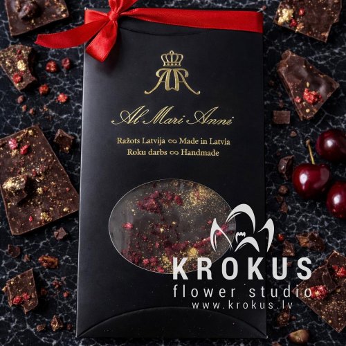 Belgian dark chocolate with cherry and golden shimmer 80g