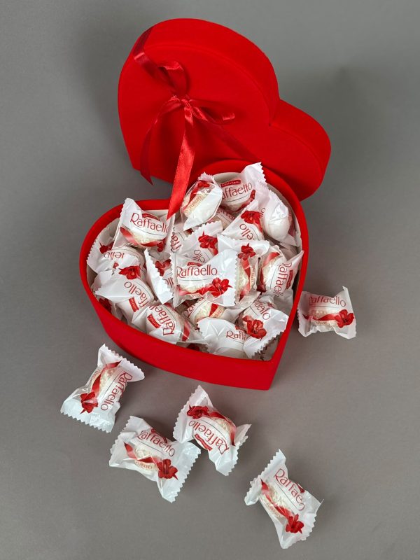 СЕРДЦЕ RAFFAELLO 300G