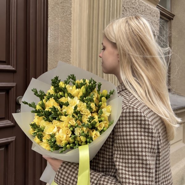 Bouquet yellow freesi